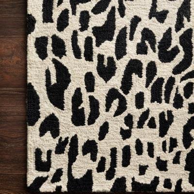 Bold Leopard Print Modern Area Rug 75